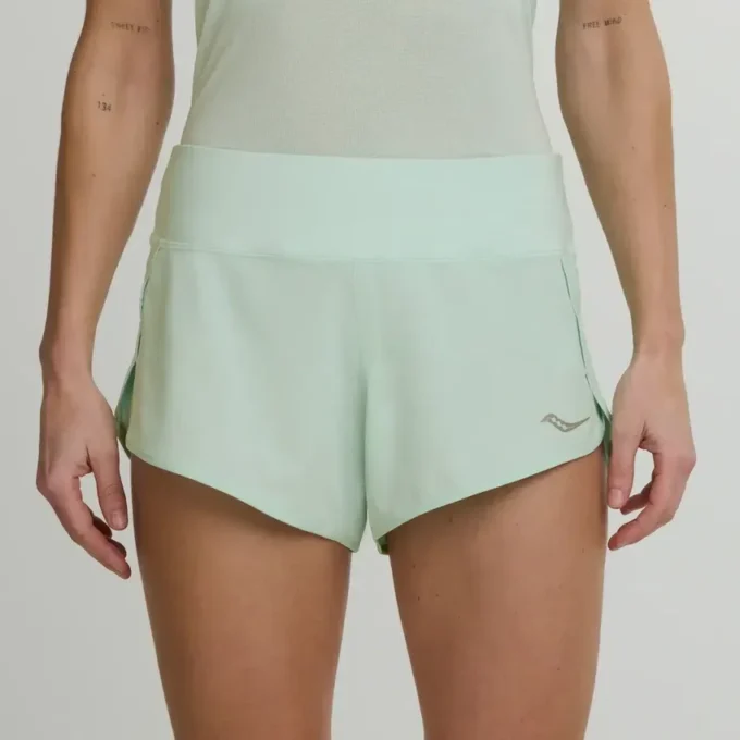 Outpace 2.5″ Split Shorts for kvinner Outpace 2.5″ Split Shorts for kvinner