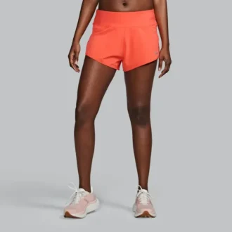 Outpace 2.5″ Split Shorts for kvinner