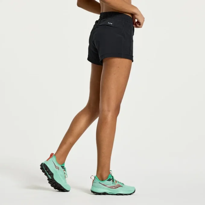 Outpace 2.5″ Split Shorts for kvinner Outpace 2.5″ Split Shorts for kvinner