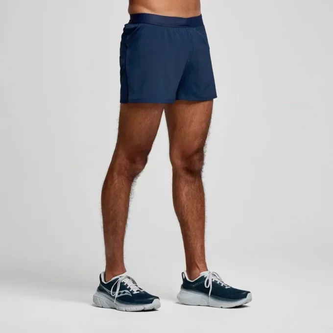 Outpace 2,5″ split shorts for menn Outpace 2,5″ split shorts for menn