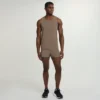 Outpace 2,5″ split shorts for menn Outpace 2,5″ split shorts for menn
