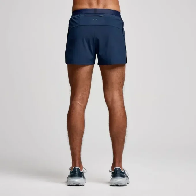 Outpace 2,5″ split shorts for menn Outpace 2,5″ split shorts for menn