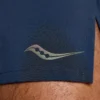 Outpace 2,5″ split shorts for menn Outpace 2,5″ split shorts for menn